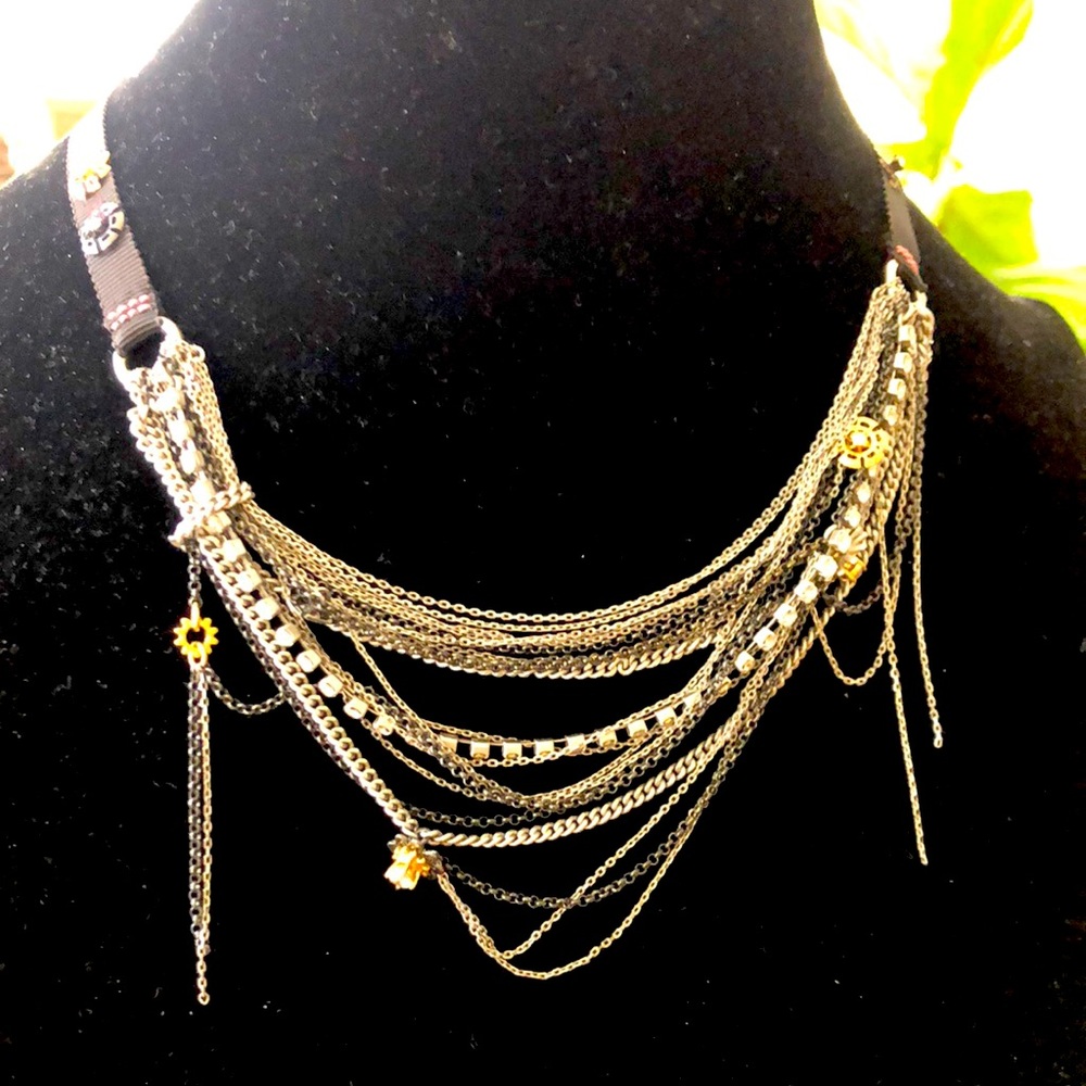 Juicy Couture necklace